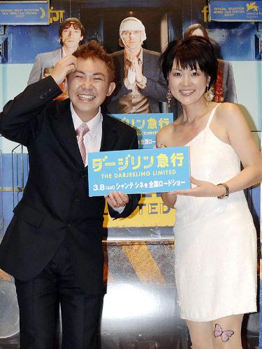 【画像・写真】泰葉　小朝の鼻持つ？米俳優にホレた