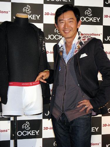 下着ブランド「JOCKEY」の新商品発表会にゲストで登場した石田純一