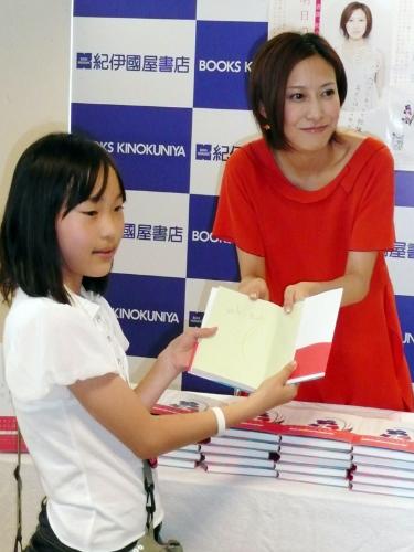 【画像・写真】一青窈「好きな人にもっと思い伝えて」