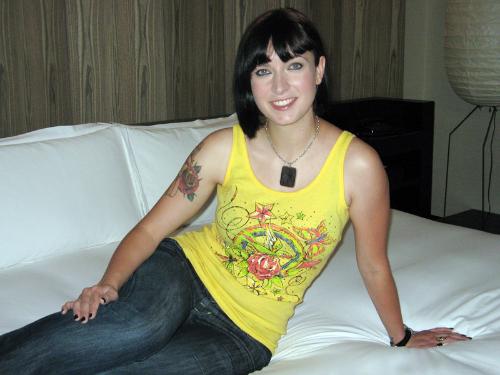 【画像・写真】ＪＵＮＯ脚本家が来日「カラオケ行きたい」