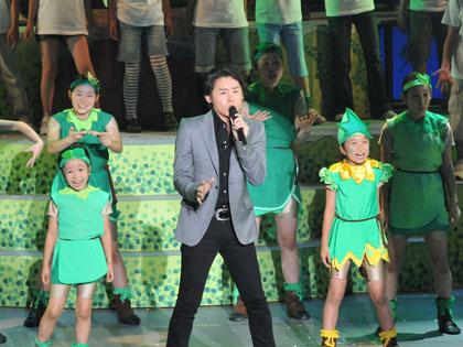 【画像・写真】河村隆一　北海道でエコソング熱唱