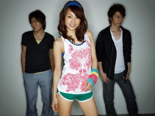 エイベックス社運懸けた男女３人ユニット スポニチ Sponichi Annex 芸能