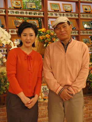 「ｏｈ！散歩日和」を発売する地井武男（右）と生稲晃子