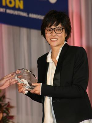 【画像・写真】「眼鏡をかけてほしい人」に上野樹里