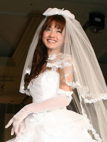 【画像・写真】西山茉希、赤西との交際報道に「はい、私です」