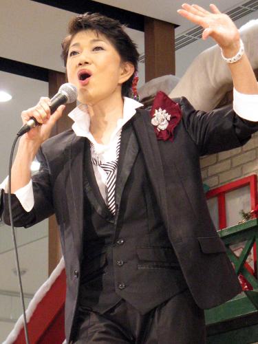 【画像・写真】チータ　石坂浩二とデート中にあわや大惨事