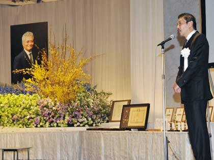 【画像・写真】緒形拳さんしのぶ会　奥田瑛二「出掛けただけ…」