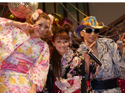 【画像・写真】ユッキーナ　浴衣で花火大会デートも？