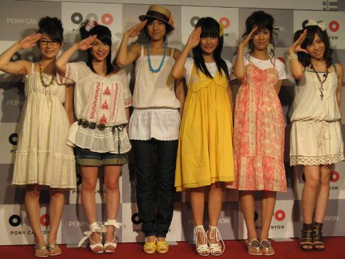 【画像・写真】時東　笑顔を消して「鉄道むすめ」に