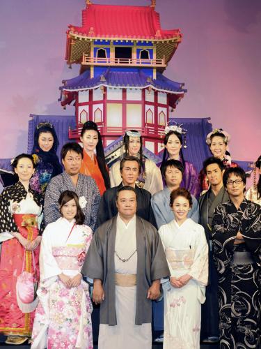 【画像・写真】次課長・河本準一　突然の謎かけもバッチリ