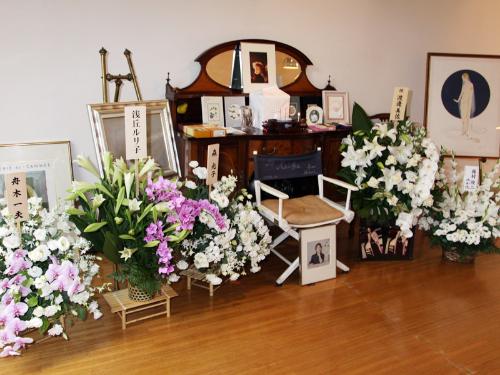 【画像・写真】大原麗子さんしめやかに密葬…死因明らかに