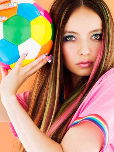 【画像・写真】ベッキー♪♯「しんちゃん」主題歌でハピハピ