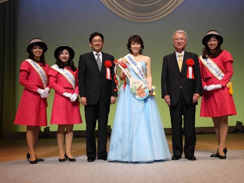 【画像・写真】あなた、水森かおりを特別ええじゃんレディに任命！