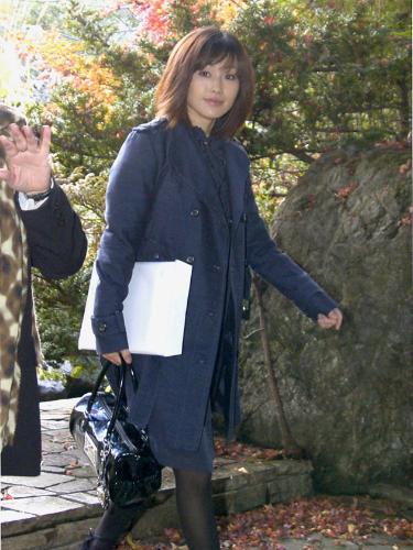 【画像・写真】“女子大生”のりピー　創造学園大に初登校