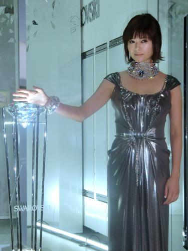 【画像・写真】ママさん真木よう子　出産後初の公の場