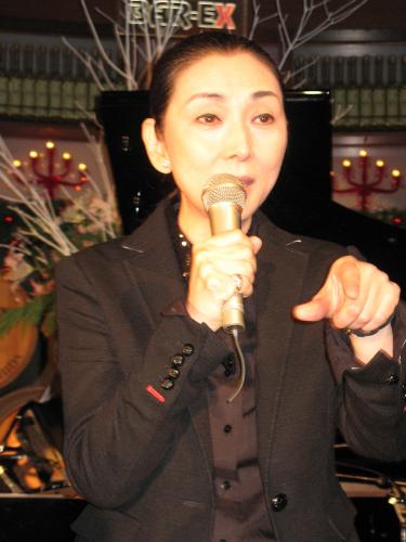 【画像・写真】梶芽衣子満喫してます！“歌手・芽衣子”