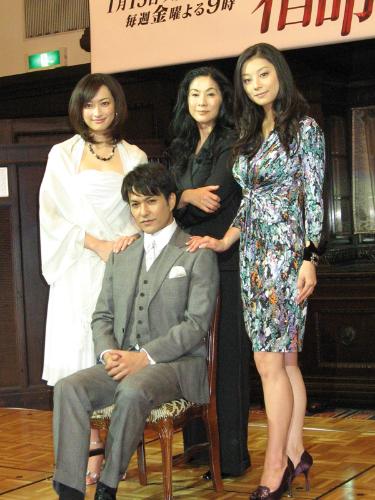 【画像・写真】小池栄子　北村一輝とのベッドシーンに未練