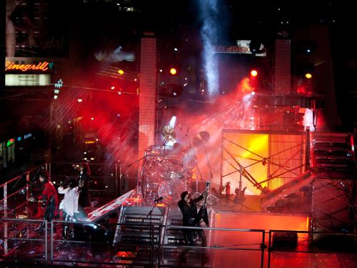 【画像・写真】「Ｘ　ＪＡＰＡＮ」５億円ド派手に米国進出！