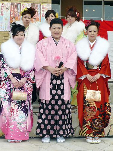 【画像・写真】大江裕がイメチェン、チェック柄の次は…