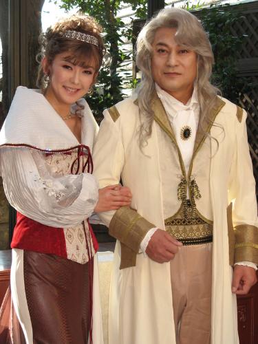 【画像・写真】松平健　元男役“新妻”は「女性っぽくてホッ」