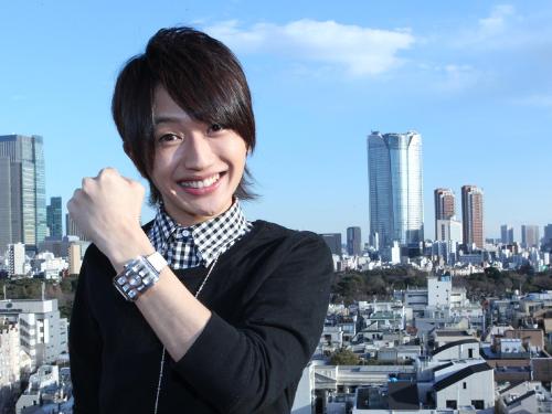 【画像・写真】役者魂！西島隆弘　パンチラの嵐でも“無反応”