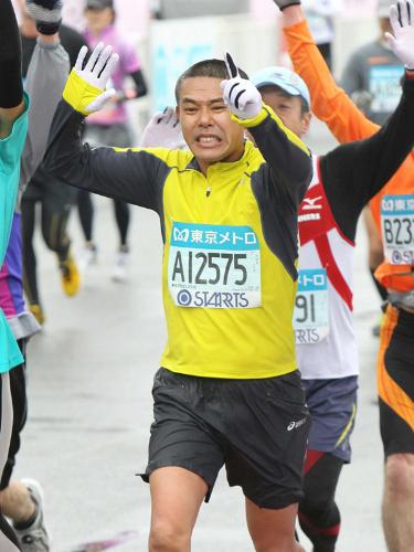 【画像・写真】ノッチ　完走のご褒美おねだりに鬼嫁「負けた」