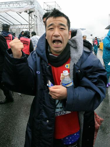 【画像・写真】ギャグ受けないけど…猫ひろし“頂点”ランナーに