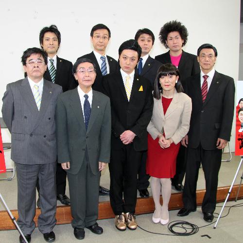 【画像・写真】ニュースペーパー「同じ所属じゃなくてよかった」