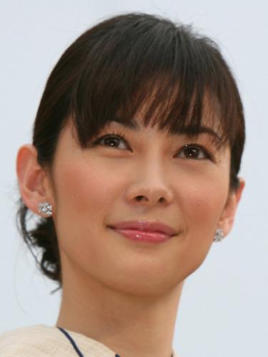 【画像・写真】伊東美咲　幸せダブル！挙式には懐妊していた