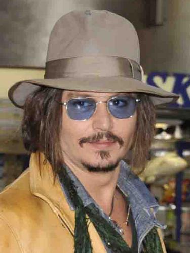 【画像・写真】ジョニー・デップ　急きょ１泊も上機嫌♪