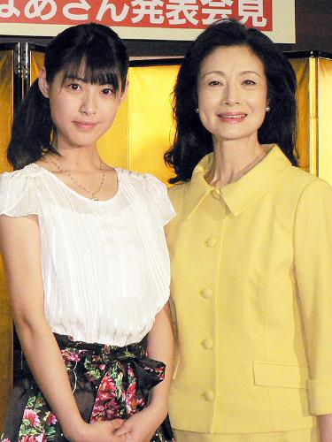 ヒロイン・瀧本美織（左）の祖母役に決まった富司純子