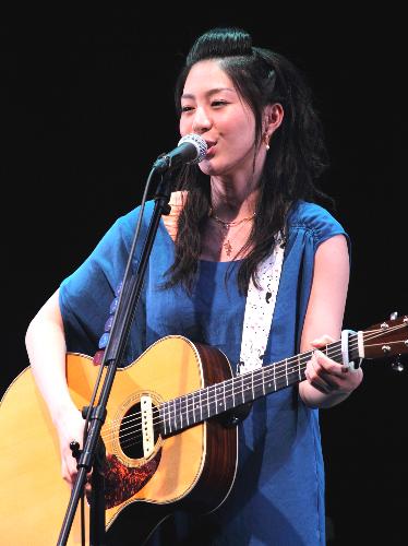 【画像・写真】「トイレの神様」でライブは満杯！「私が泣いたら…」