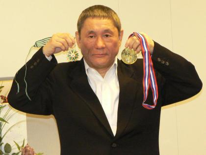 【画像・写真】たけしさんに勲章　また偉くなっちゃった【月間ニュース大賞】