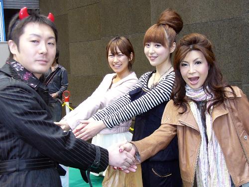 【画像・写真】シルクは全裸宣言！エヴァ芸人・稲垣早希は…