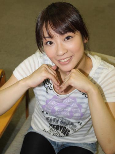 【画像・写真】ノーブラお笑いグラドル「わたしの桃尻かじりつきたくなった？」