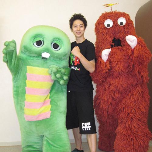 【画像・写真】「ガチャピン＆ムック」はんにゃとコント共演