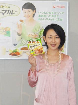 【画像・写真】酒井美紀、出産後初ＣＭ“２人目ほしい”