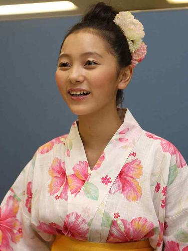 【画像・写真】「国民的美少女」工藤綾乃　中学２年生の素顔がチラリ