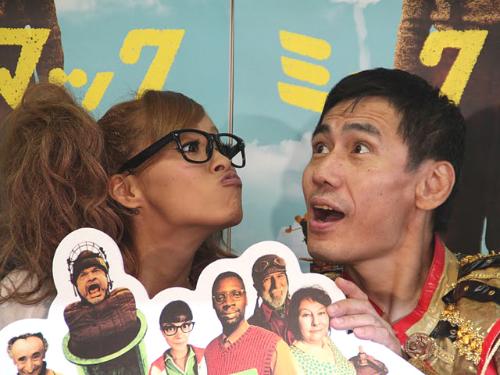 【画像・写真】“夜設定”の小森純「隣で寝ているときにいっぱいしちゃいます」