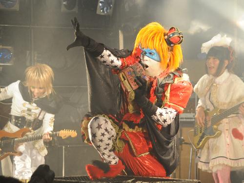 【画像・写真】熱いぞクアトロ！ビジュアル系「ＮｏＧｏＤ」に600人大興奮