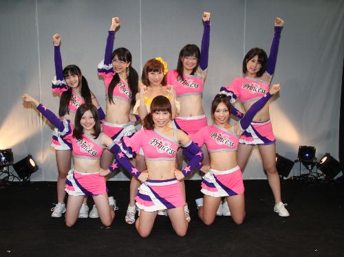 【画像・写真】有名になりたいコは来い！「キラコン」初代王者は雑誌グラビアに