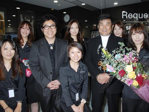 【画像・写真】星野哲郎さん悼む小林旭「独りだけ取り残されて寂しい」