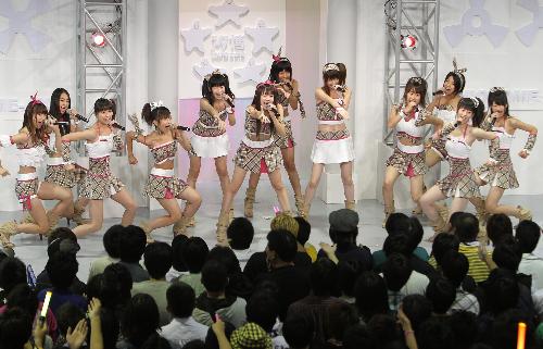 【画像・写真】目標動員数に…エイベックス発アイドル初公演中止
