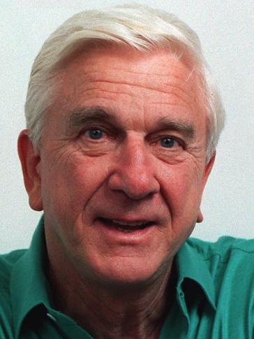 【画像・写真】「裸の銃（ガン）を持つ男」ニールセン氏死去