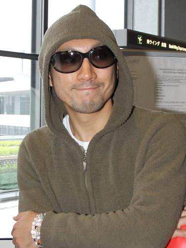 【画像・写真】目撃者が証言…海老蔵、半裸で土下座姿撮られた