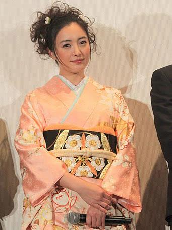 【画像・写真】“めでタイ”仲間由紀恵「ポイントはオレンジ」