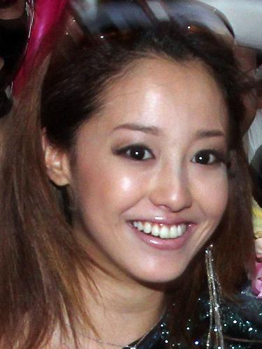 【画像・写真】沢尻エリカ　バルセロナで高城氏と“復縁”同居