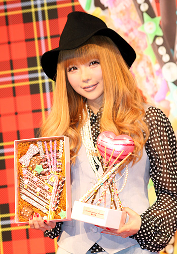 【画像・写真】益若つばさ　綾瀬はるかにツッコミ「忘れちゃったの？」