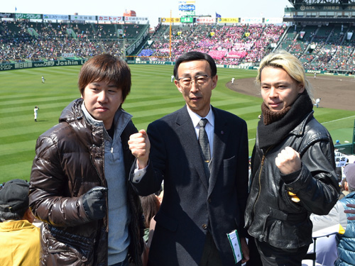 【画像・写真】中川晃教　母校・東北高で“慰問ライブ”やる