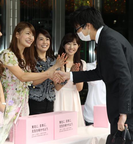 【画像・写真】小林麻耶「継続して力に」被災者に支援約束